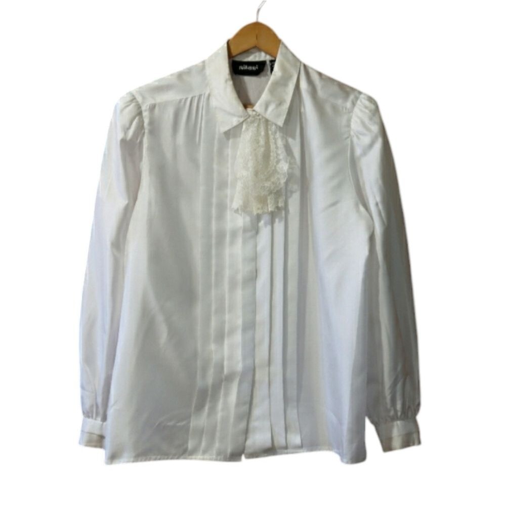 Nilani Vintage White High Neck Modest Ascot Hidden Button Pleated Blouse 11/12